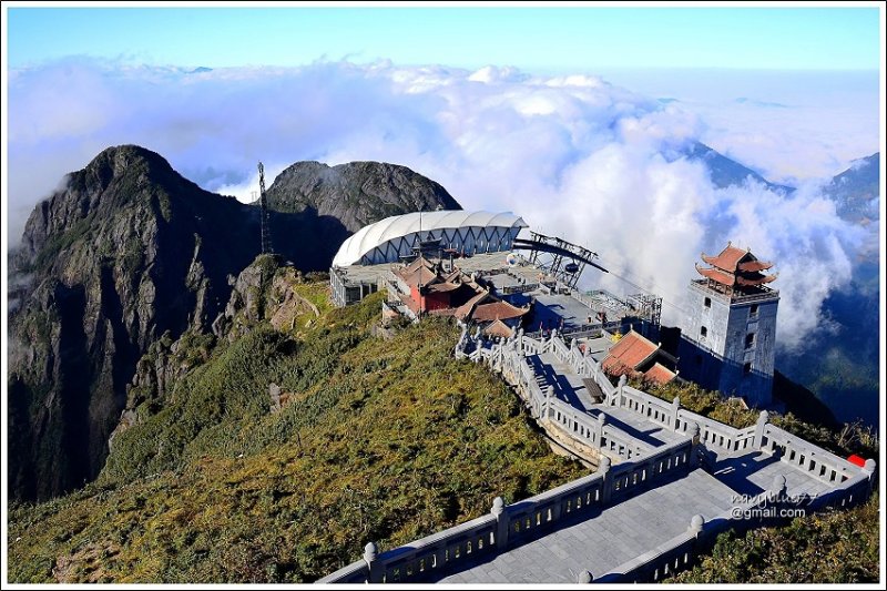 Hanoi + Halong Bay + Sapa + Fansipan + Rong May Glass Bridge + Tamdao